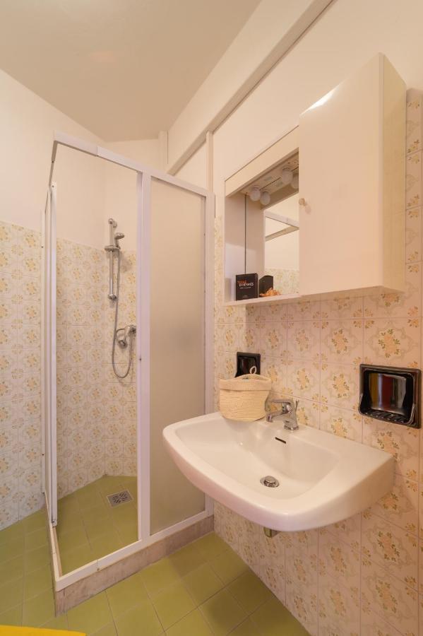 Apartamento Residenza Puerto Do Sol Lignano Sabbiadoro Exterior foto