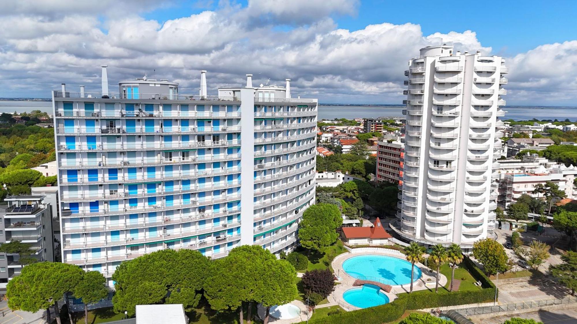 Apartamento Residenza Puerto Do Sol Lignano Sabbiadoro Exterior foto